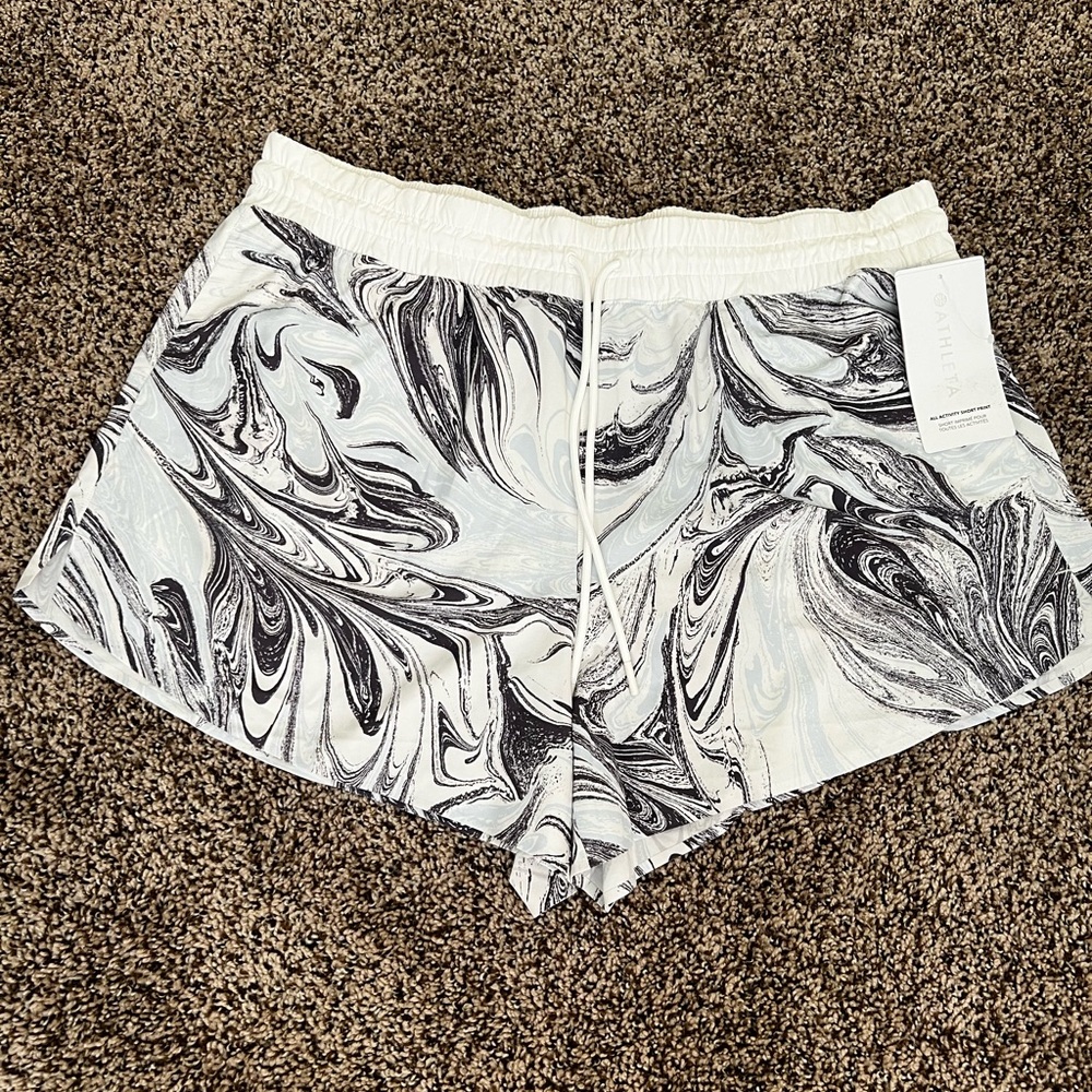 Athleta Shorts - Size XL